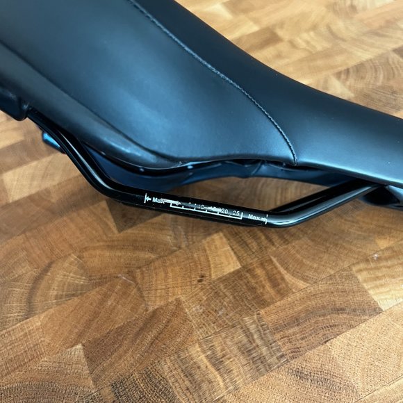 Original Velo Peloton Seat - Picture 6 of 9